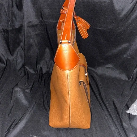 Dooney & Bourke Large Cambridge Brown‎ Pebbled Leather Hobo Shoulder NWOT $329 - Picture 7 of 11
